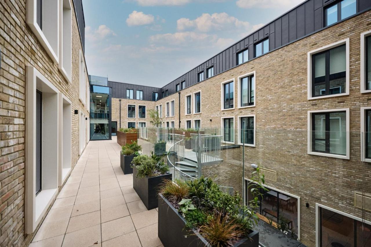 Studio Apartments At Spireworks Minutes Away From Oxford City Centre ภายนอก รูปภาพ