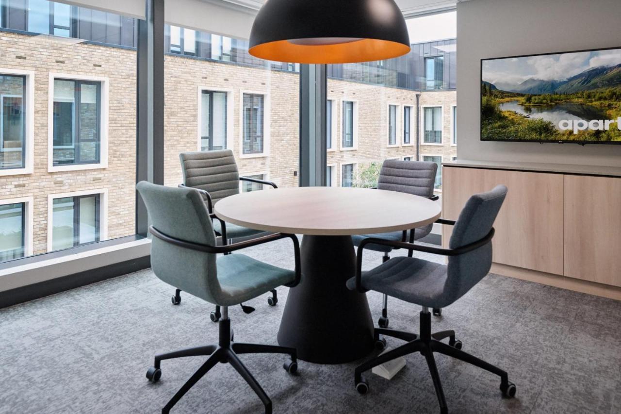 Studio Apartments At Spireworks Minutes Away From Oxford City Centre ภายนอก รูปภาพ