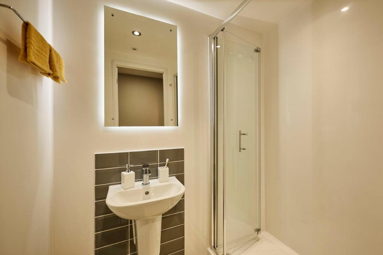 Studio Apartments At Spireworks Minutes Away From Oxford City Centre ภายนอก รูปภาพ