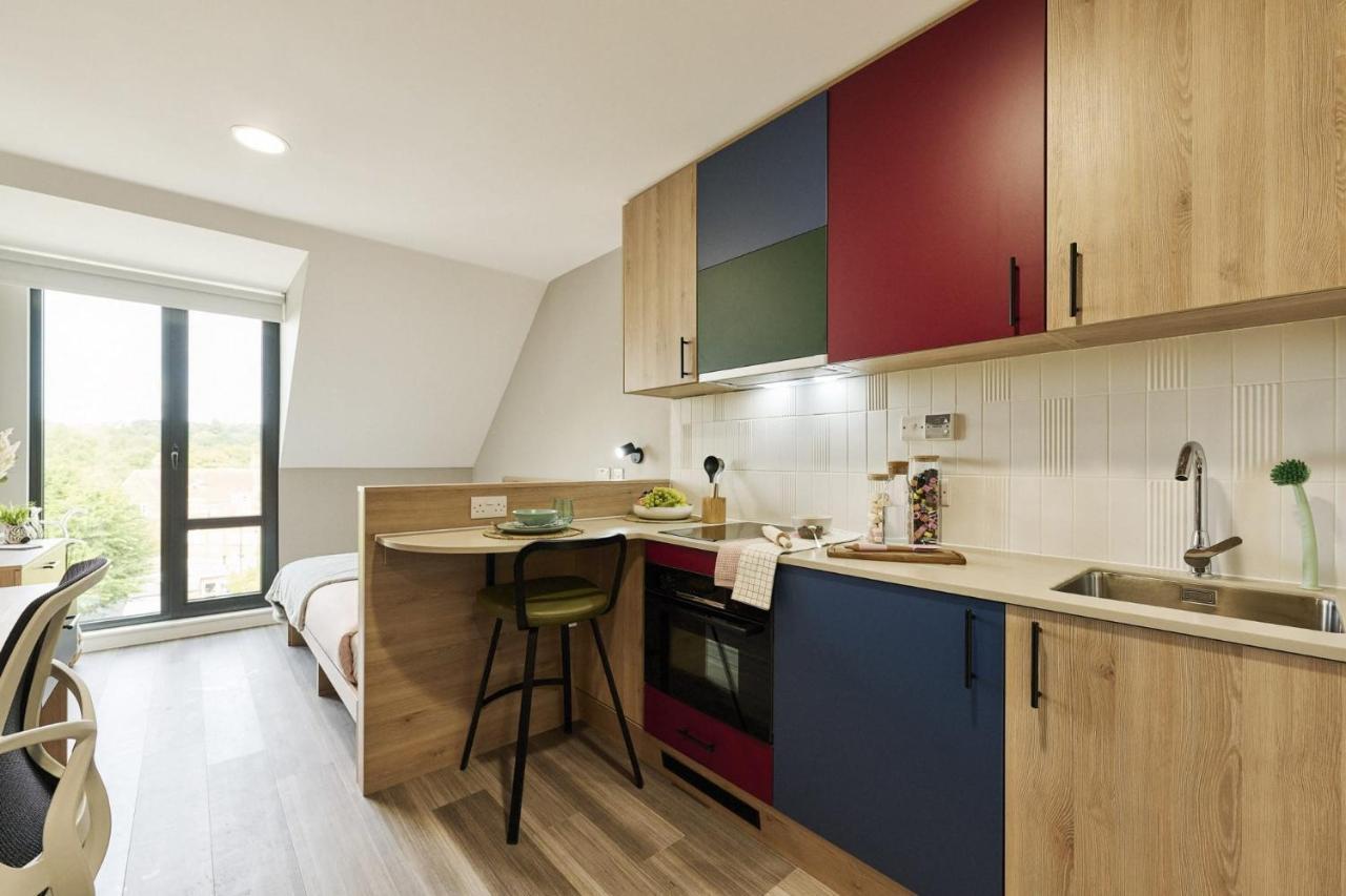 Studio Apartments At Spireworks Minutes Away From Oxford City Centre ภายนอก รูปภาพ