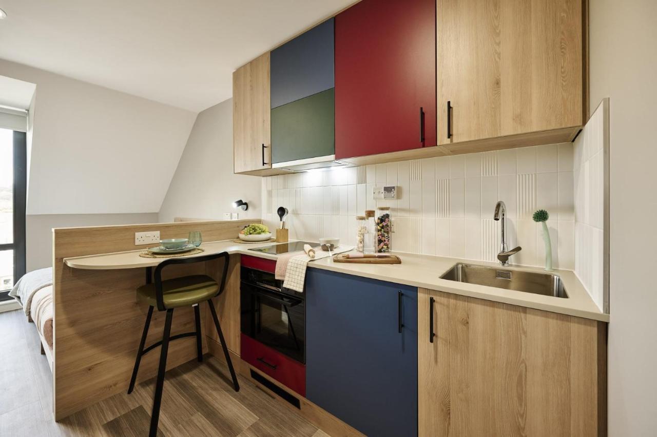 Studio Apartments At Spireworks Minutes Away From Oxford City Centre ภายนอก รูปภาพ